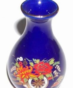 Vaza Feng Shui din cobalt cu bujori