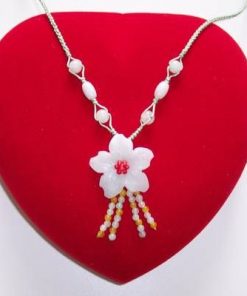 Talisman cu floare de prun