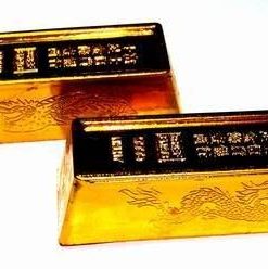 Set Feng Shui de doua lingouri aurii cu Dragon si Phoenix