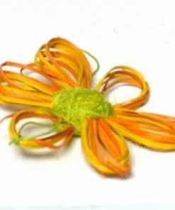 Floare de bambus/ratan, realizata manual