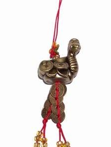 Canaf Feng Shui cu Sarpele auriu, monede si nod mistic rosu