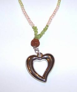 Colier cu Rudraksha, olivina, perle si inimioara