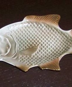Platou din ceramica in forma de Crap al Bogatiei